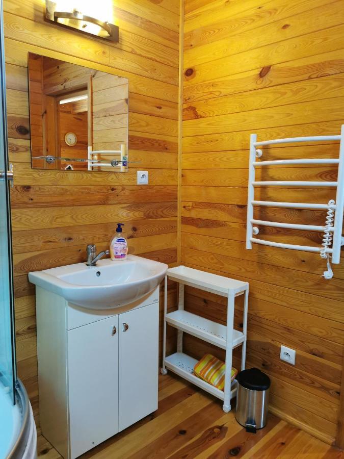 Domek Na Wsi Nad Jeziorem , Prywatny Staw Kamienczyk Dezerta Exteriér fotografie